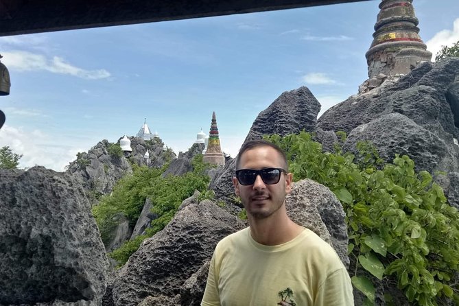 1 day Private Tour to Unseen Temple in Lampang - The market and local breaks: small extras that make the day feel Thai