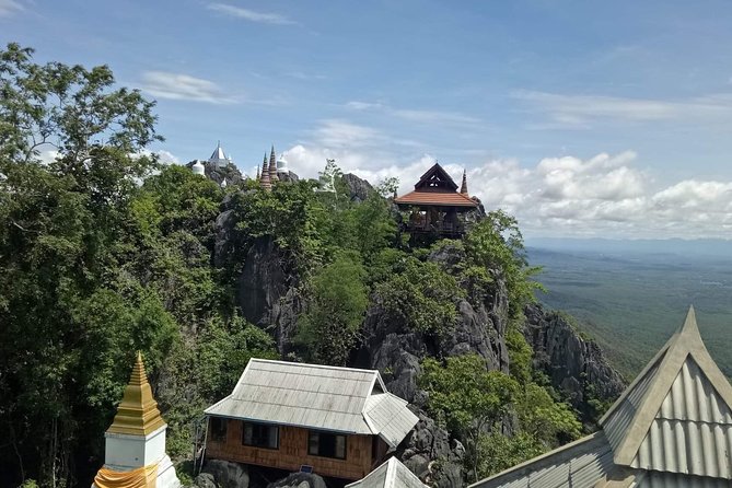 1 day Private Tour to Unseen Temple in Lampang - Price and value: is $138 per person fair?