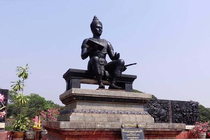 1 Day Sukhothai Historical Park from Chiang Mai Private Tour - The 3-hour park visit: temples, ruins, and royal palaces in context