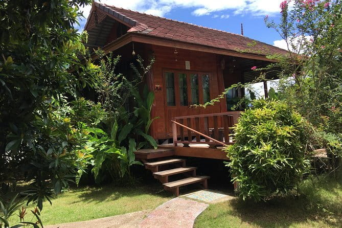 3 Day Motorcycle Tour (Mae Hong Son Loop) from Chiang Mai, Thailand - Day 2: Mae Sariang to Mae Hong Son area with WWII museum and Wat Phra That Doi Kong Mu