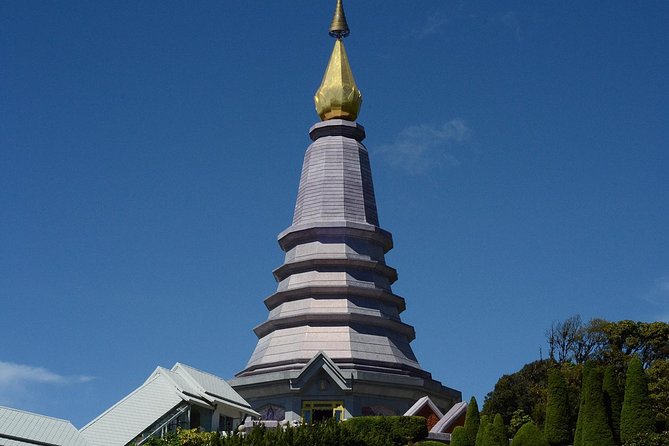 4 days Package Northern Charms. - White Temple in Chiang Rai and the Golden Triangle: two moods, one trip