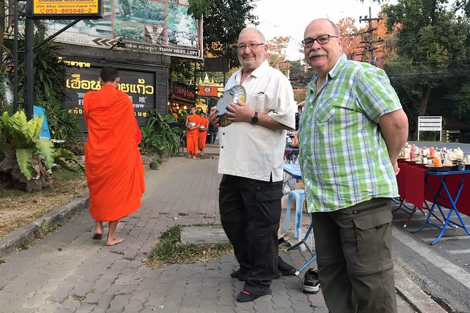 Alms and Wat Phra That Doi Suthep Private Chiang Mai Tour - Who this tour suits best (and who should think twice)