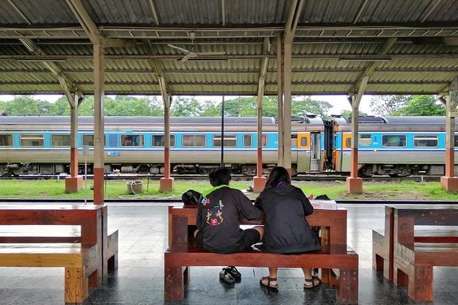 Amazing 1 day Private Tour to visit Lampang Province by train - Who this tour suits best