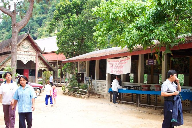 Authentic Mae Kham Pong Village Cultural Experience - Mae Kampong Village: a real community day outside Chiang Mai