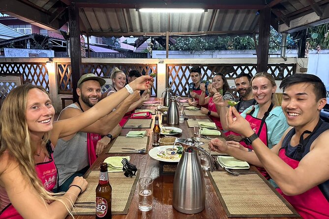 Authentic Thai Cooking Class and Farm Visit in Chiang Mai - Open-Air Kitchen, Sticky Rice, and Your Bamboo-Hut Meal