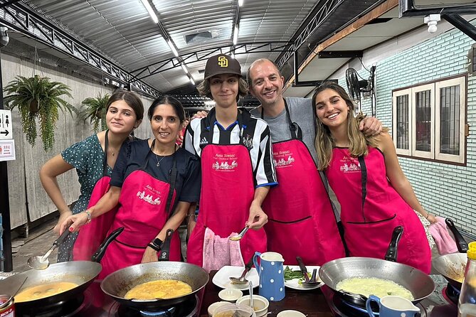 Authentic Thai Cooking Class and Farm Visit in Chiang Mai - Tips and Best Fit for Different Travelers