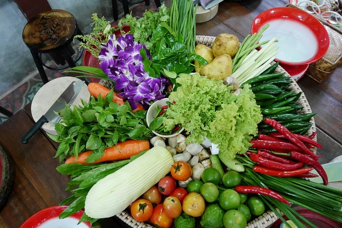 Baan Hongnual: Authentic Thai Cooking & Market Experience - Chef Ae and the four-course lunch you cook step-by-step