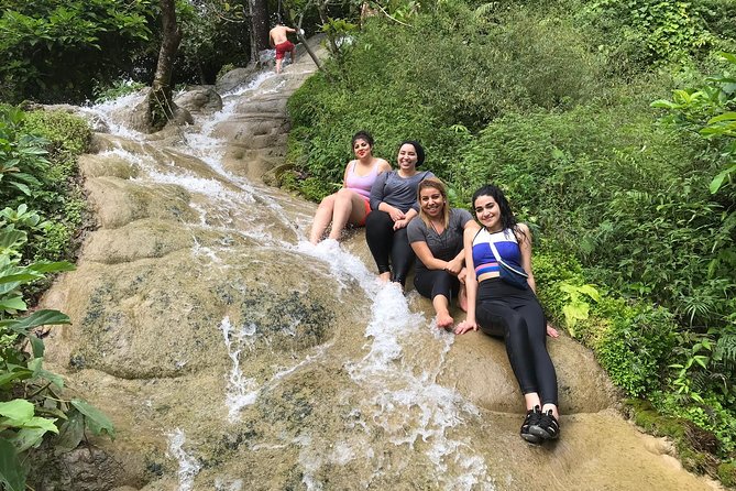 Best of Chiang Mai: Private Tour in a Day - Bua Tong Sticky Waterfall: climb the limestone tiers, then swim