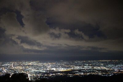 Best seller!! Amazing Night tour, Doi Suthep + Wat umong - Top Must visit! - Pickup after 5 PM: the part that makes or breaks your evening