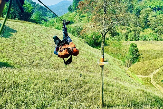 Chiang Mai 3 in 1 Zipline, Elephants and Sticky Waterfall - Bua Thong Sticky Waterfall: walking up instead of slipping around