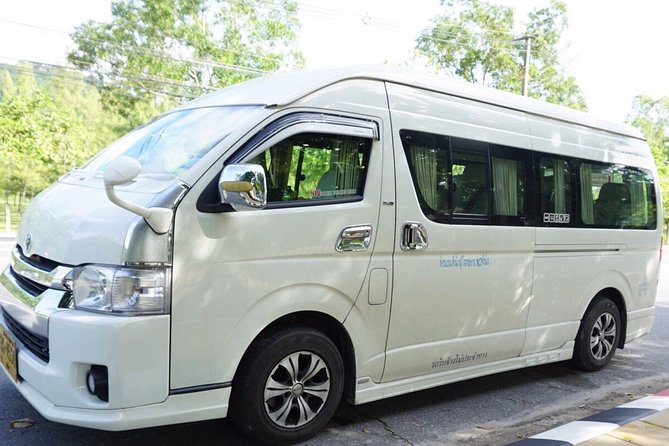 Chiang Mai Airport Private Transfer – Arrival or Departure - The hotel drop-off: direct, air-conditioned comfort with room for your bags