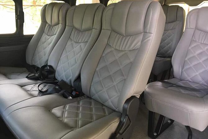 Chiang Mai Airport Private Transfer – Hotel or Airport - Vehicle Fit and Group Size: Car for 1–3, Van for 4–9
