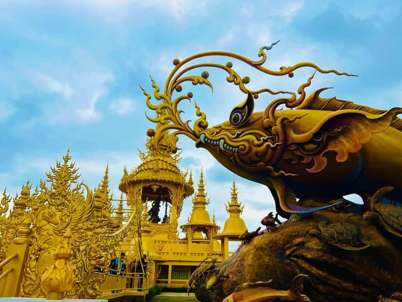 Chiang Mai: Chiang Rai Highlights in One Day - Huay Pla Kang: the 79-meter Guan Yin and the elevator payoff