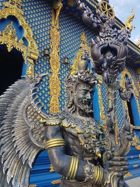 Chiang Mai: Chiang Rai Temples and Long-Neck Karen Village - Price and logistics: is $61 good value?