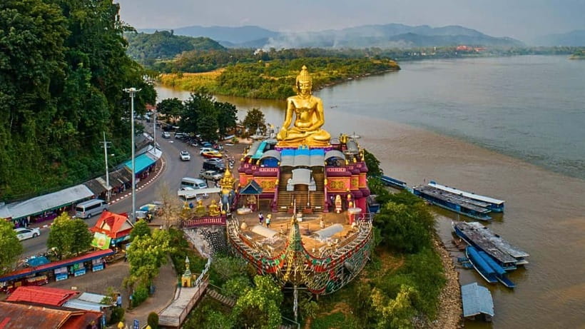 Chiang Mai: Chiang Rai Temples, Golden Triangle & Boat Tour - Long Neck Karen and the choice between Option A and Option B