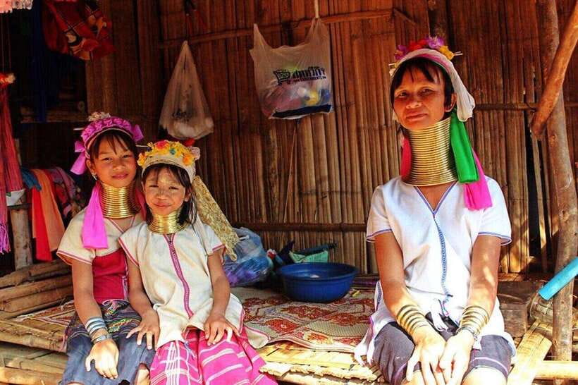 Chiang Mai: Chiang Rai Temples, Karen Tribe and Hot Springs - Key highlights