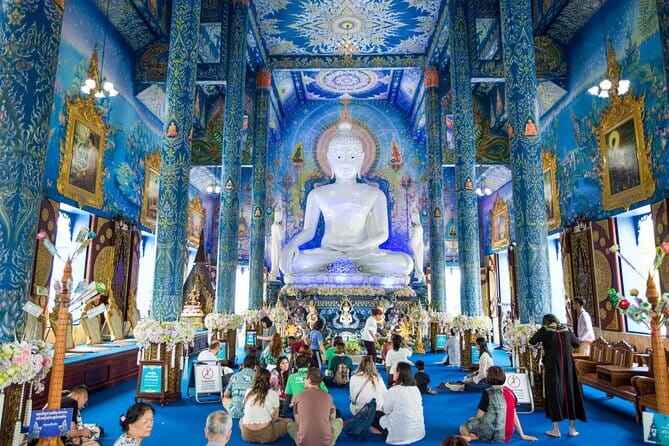 Chiang Mai Chiang Rai Temples Tour with Premium Transfer - Premium Alphard transfer: comfort for a 12-hour day