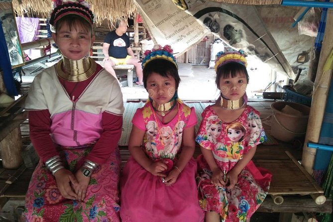 Chiang Mai-Chiang Rai:White-Black-Blue Temple-Golden Triangle-Keren-Boat Trip - Price and What You’re Actually Getting for About $80