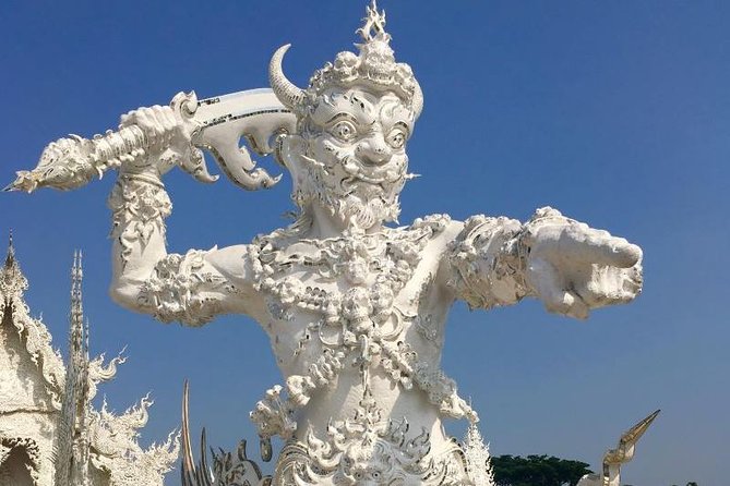 Chiang Mai-Chiang Rai:White-Black-Blue Temple-Golden Triangle-Keren-Boat Trip - Wat Rong Khun White Temple: The Mirror-Glass Temple Moment
