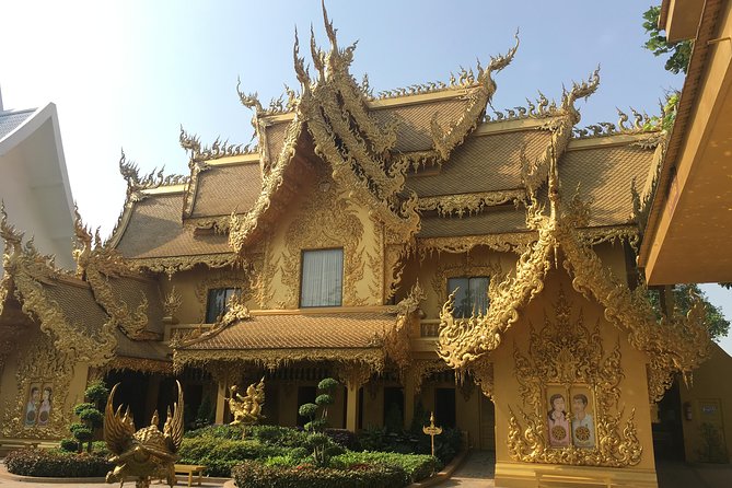 Chiang Mai-Chiang Rai:White-Black-Blue Temple-Golden Triangle-Keren-Boat Trip - Mekong River Boat Trip: The Best Break From Temple Walking