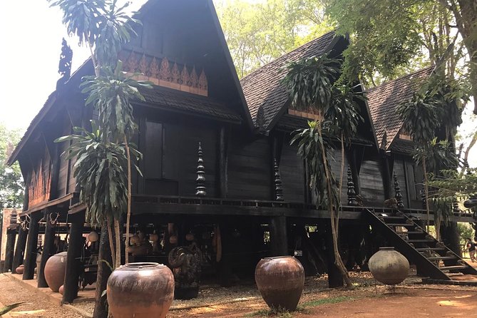 Chiang Mai-Chiang Rai:White+Black+Blue Temple+Golden Triangle+Boat Trip - Mae Khachan hot springs: a quick reset before temple time