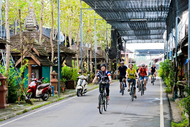 Chiang Mai Countryside Guided Bike Tour - Ban Tawai Wood-Carving Village: Craft You Can Walk Through