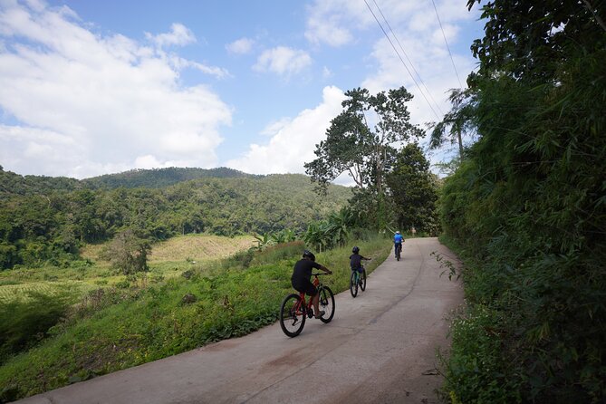 Chiang Mai: Cycling Nam Phare Countrysides, Breezy-Relax & Lunch - How hard is it, really? Pace, comfort, and weather reality