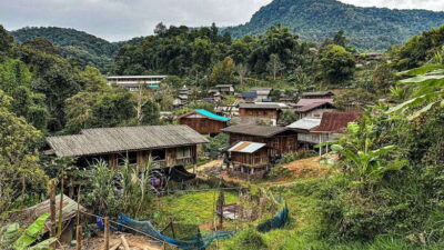 Chiang Mai: Doi Inthanon National Park and Pha Dok Siew Trek - Van comfort, timed stops, and why the day feels manageable
