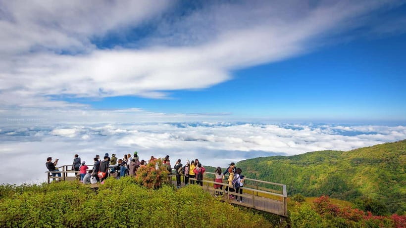 Chiang Mai: Doi Inthanon Park and Kew Mae Pan 2-Hour Hike - Hmong Hilltribe market and the Royal Project angle