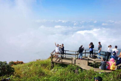 Chiang Mai: Doi Inthanon Park Tour & Kew Mae Pan Trail Hike - The early start and how the day moves from Chiang Mai