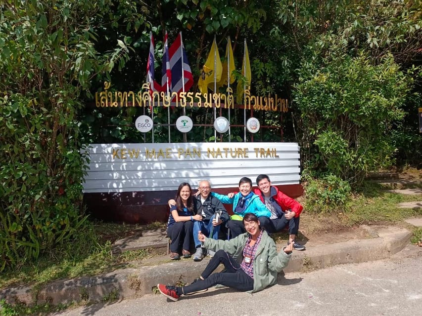 Chiang Mai: Doi Inthanon Park with Kew Mae Pan Hike Day Trip - Karen coffee stop and Hmong hill-tribe village/market