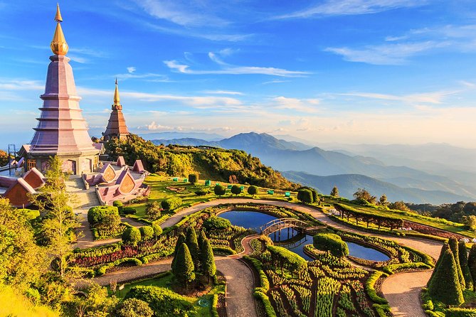 CHIANG MAI: Doi Inthanon-Trekking Keiw Mae Pan-Waterfall-Lunch - Doi Inthanon National Park: Thailand’s highest peak, plus pagodas