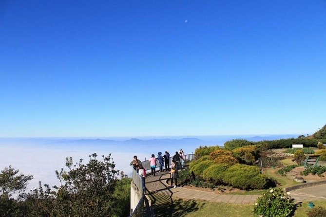 CHIANG MAI: Doi Inthanon-Trekking Keiw Mae Pan-Waterfall-Lunch - Hill-tribe villages along the way: Hmong and Karen stops