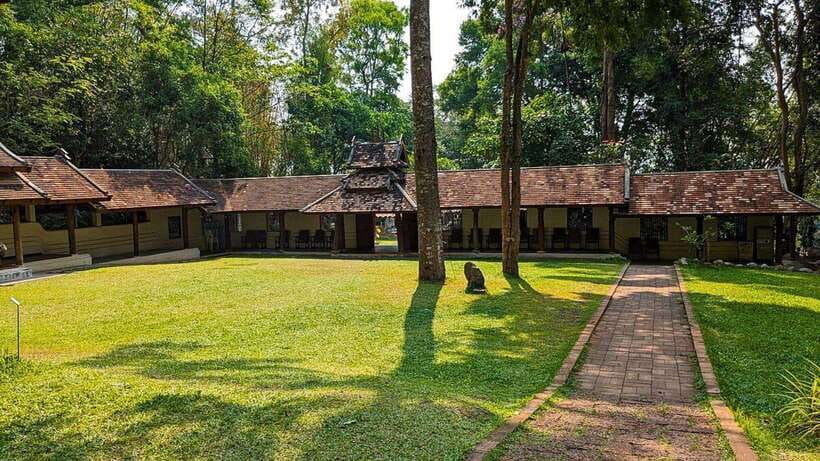 Chiang Mai: Doi Suthep and Wat Pha Lat Temple Evening Tour - Who This Tour Fits Best (and Who Should Skip It)