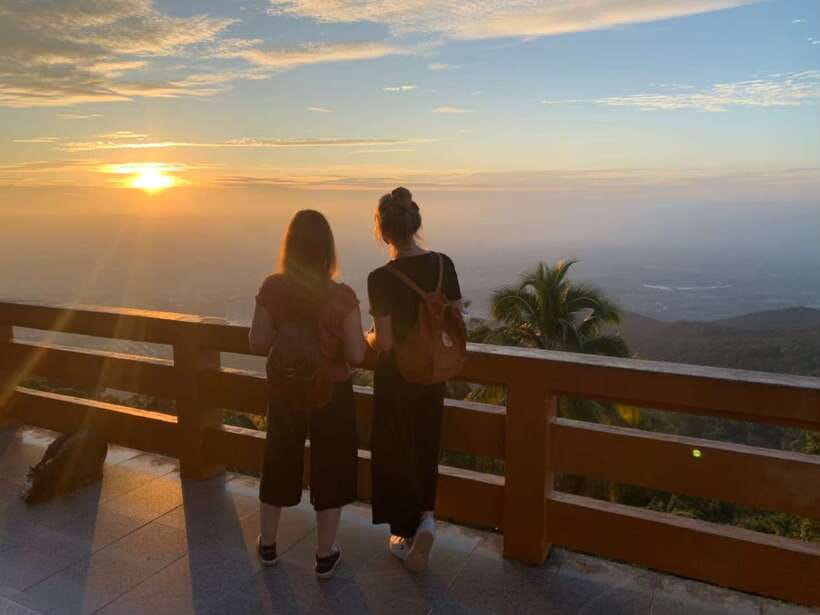 Chiang Mai: Doi Suthep, Wat Umong, and Pha Lat Sunrise Tour - Key Highlights Worth Getting Up For
