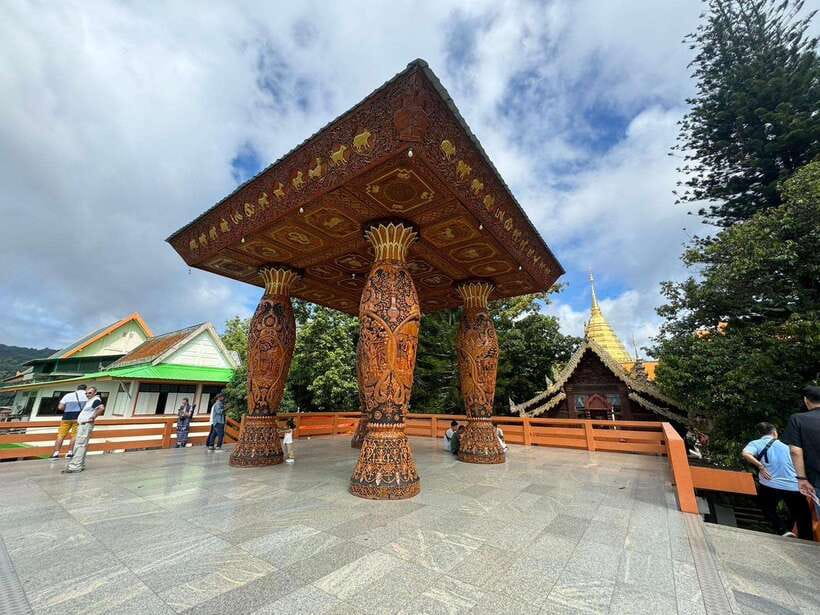Chiang Mai: Elephant Sanctuary, Monk Trail & Doi Suthep Tour - Value check: how $57 adds up for a full-day ethical tour