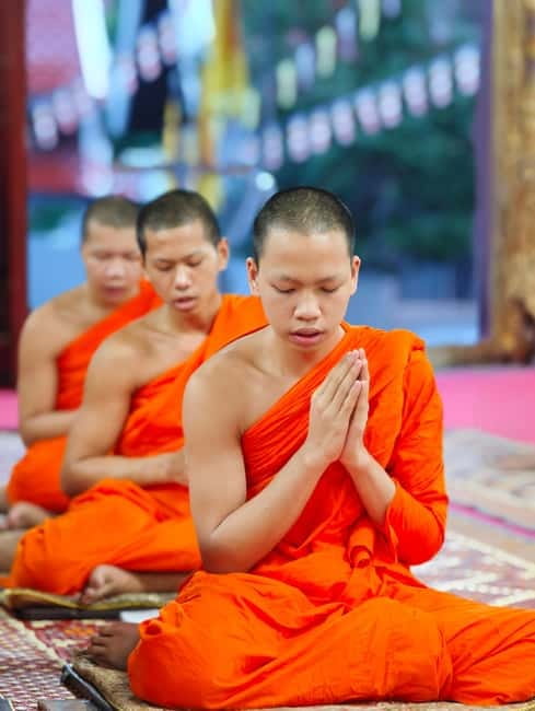 Chiang Mai: Evening Chanting & Meditation - Wat Chai Sri Phoom at Dusk: The Setting That Helps You Pay Attention