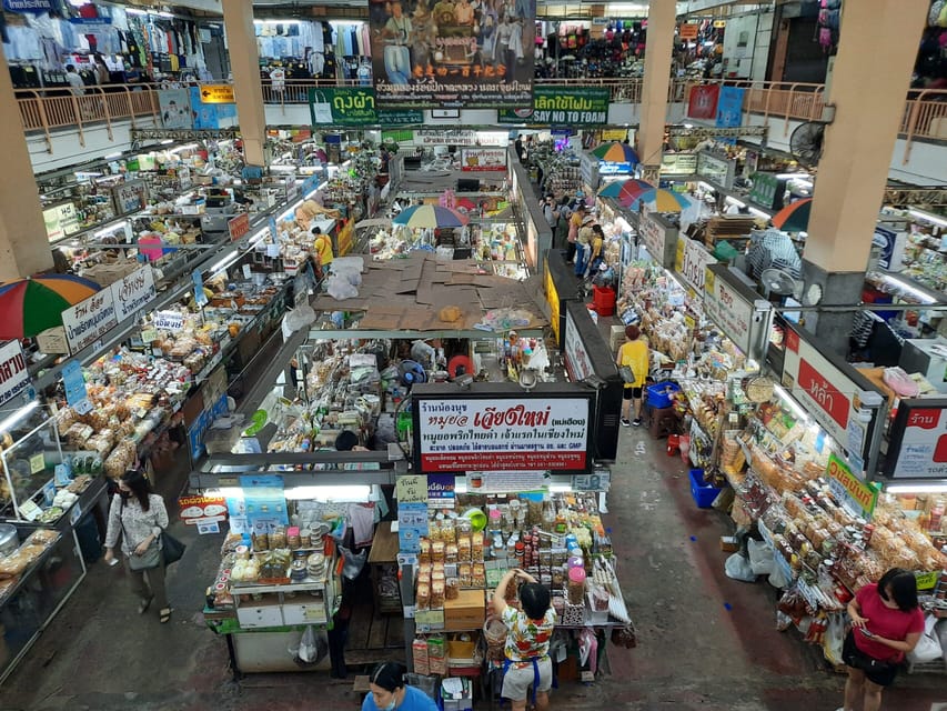 Chiang Mai: Evening Foodie Tour - 17:00 Shift to the Night Market: Near Chang Puak Gate and North Gate