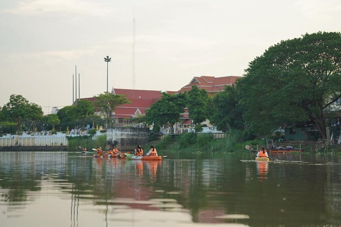 Chiang Mai: Explore Kayaking Through Mae Ping River on Sunset - Price and value: how $17 holds up with pickup, guide, and gear