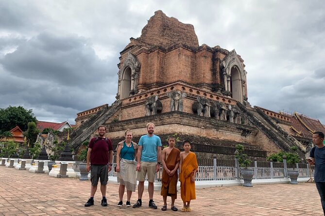 Chiang mai Foodies and Historic Walk - Guides that make it click: Peh and Koppi as a good example