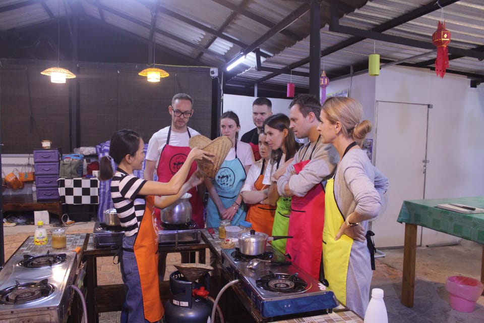 Chiang Mai: Half Day Morning Cooking Class with Market Tour - Price and Value: Is $35 a Good Deal?