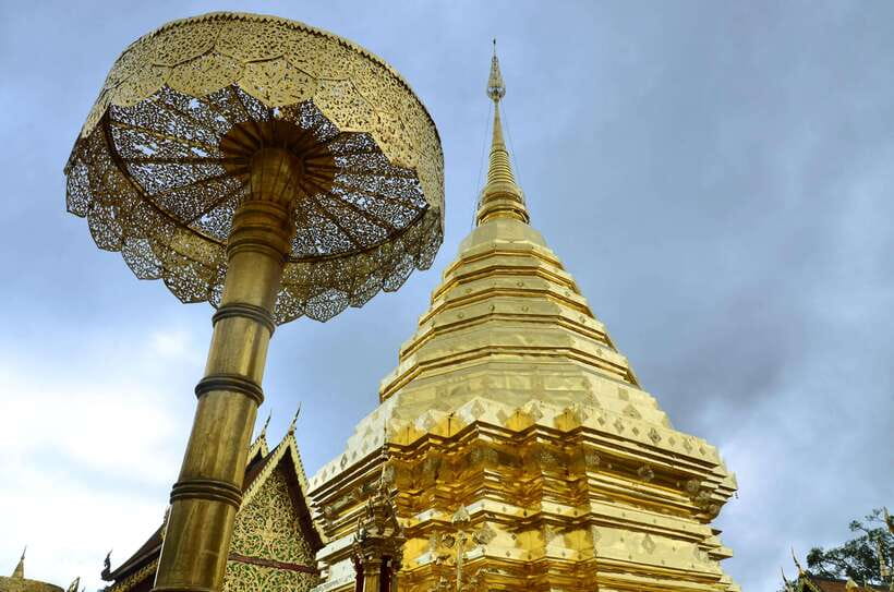 Chiang Mai: Hike on Monk’s Trail and Doi Suthep Private Tour - Wat Pha Lat hike on Monk’s Trail: the best mix of walking and scenery