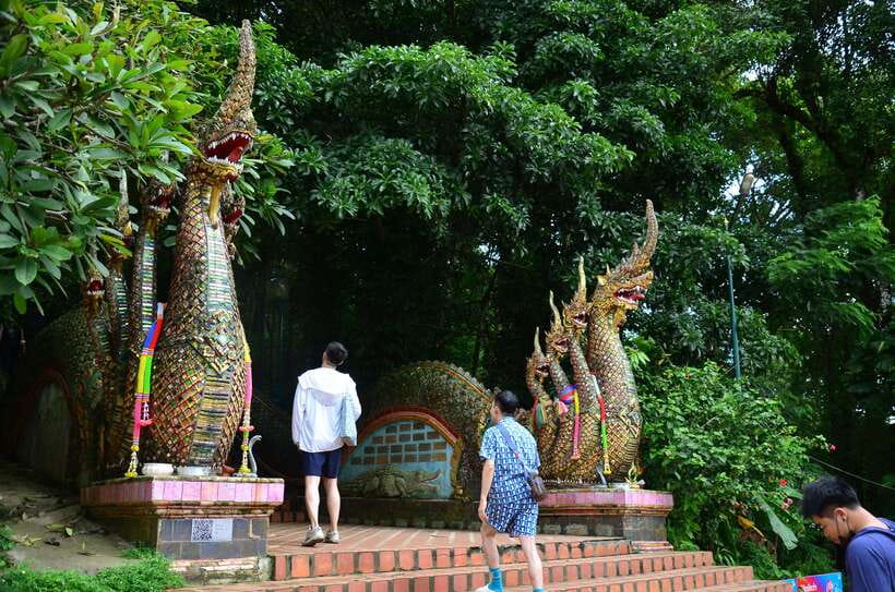 Chiang Mai: Hike on Monk’s Trail and Doi Suthep Private Tour - Pickup around Chiang Mai: Faham, Wat Ket, Night Bazaar, Chang Klan, and Nimmanhaemin