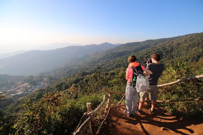 Chiang Mai : Hill Tribe Ways & Evening Chanting at Doi Suthep Temple Small Group - Who This Tour Suits Best (and Who Should Choose Carefully)
