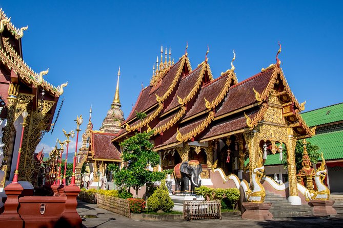 Chiang Mai: Historic Old City Bike Tour - Morning or Night - Wat Chedi Luang Varavihara: The City Pillar and Ruins