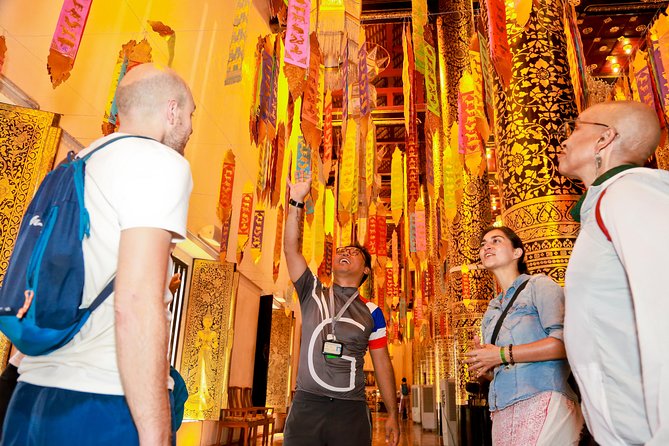 Chiang Mai: Historic Old City Bike Tour - Morning or Night - Wat Inthakhin Sadue Muang (City Navel Temple): Why the Square Matters