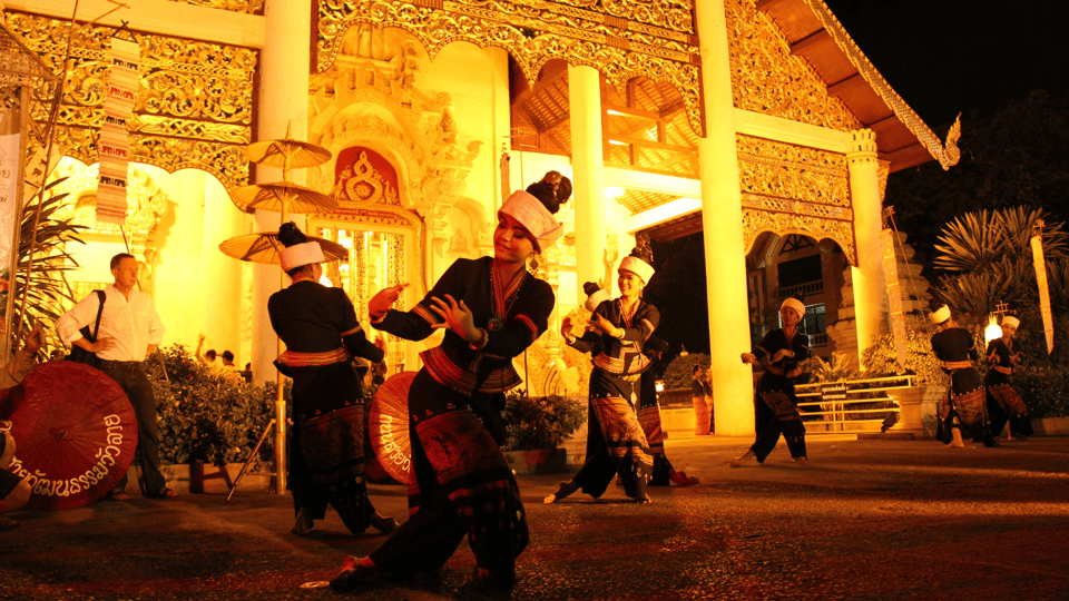 Chiang Mai: Historical and Culture Exploration Walking Tour - Price and logistics: what $15 really buys you