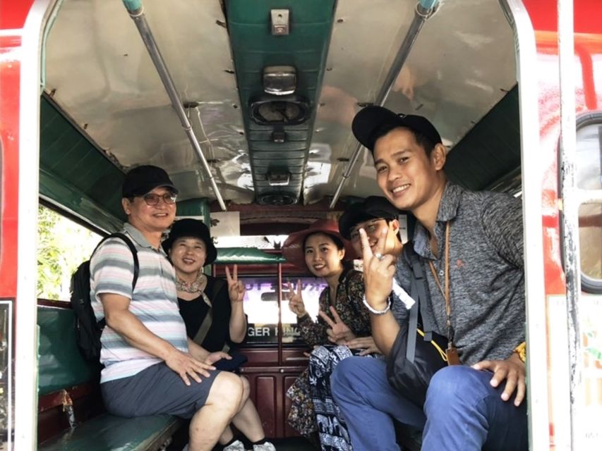 Chiang Mai: History & Mouth Watering Food Tour - Local transport plus slow walking: seeing daily Chiang Mai
