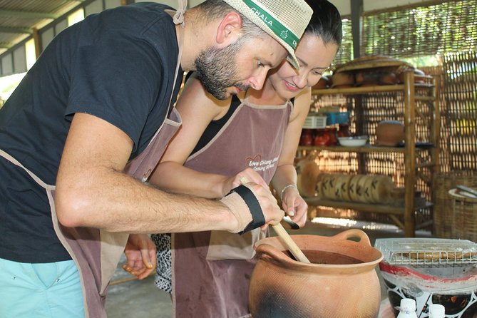 Chiang Mai Lanna Northern Thai Cooking Experience with Locals - Market Finds and the Organic Garden Stop