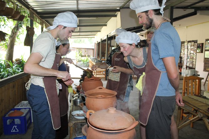 Chiang Mai Lanna Northern Thai Cooking Experience with Locals - Price and Value: Is $109.71 Actually a Good Deal?